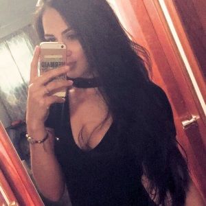 Meet your Posher, Fernanda